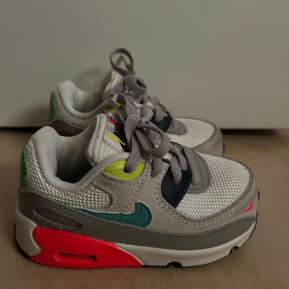 Nike Kids Sneakers - White, Gray, and Red